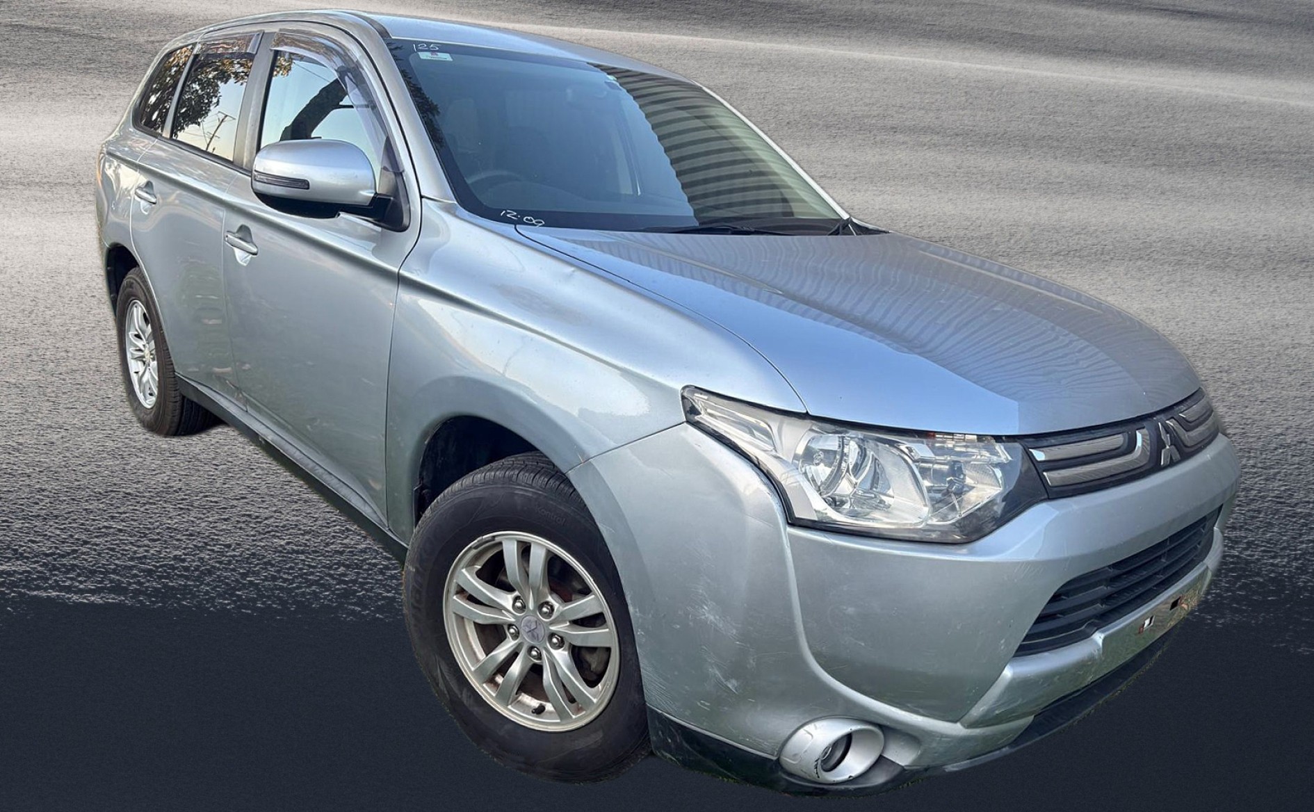 Moorooka2 MITSUBISHI OUTLANDER