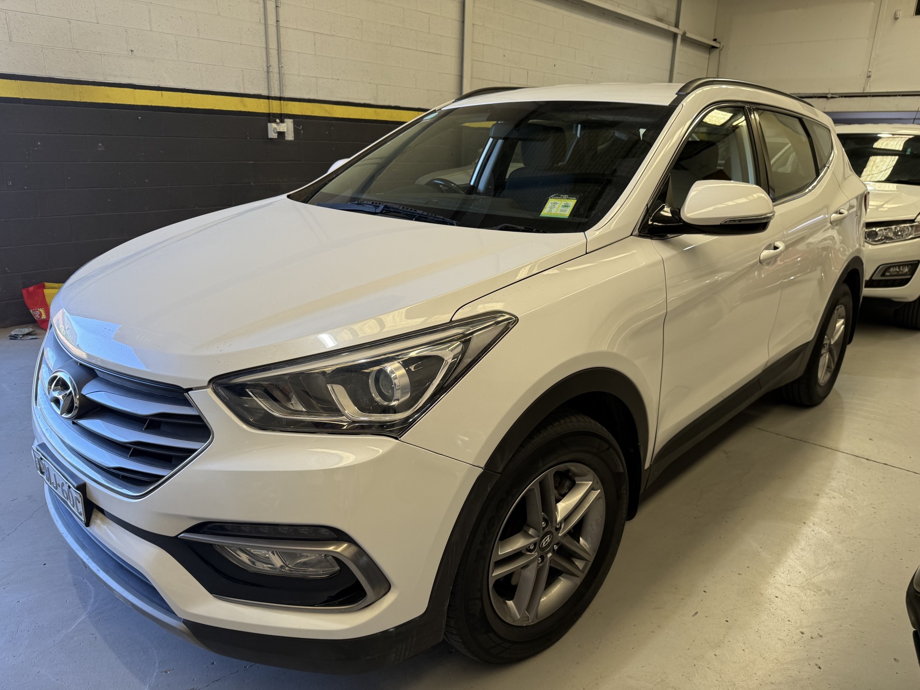 Sydney West HYUNDAI Santa fe