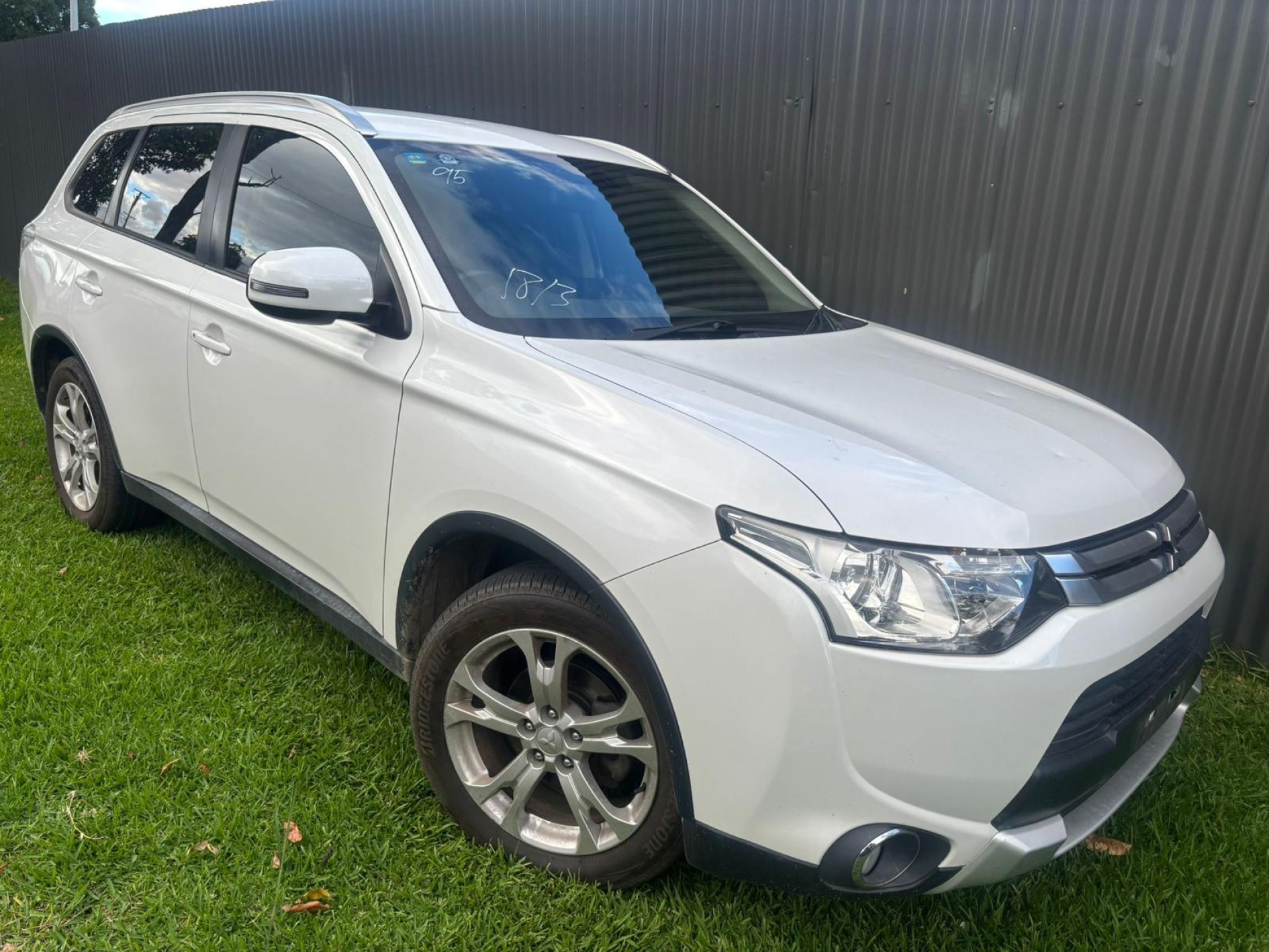 Moorooka2 MITSUBISHI OUTLANDER
